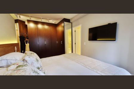 Apartamento à venda com 160m², 3 quartos e 3 vagas Apartamento à venda com 160m², 3 quartos e 3 vagasQuarto 3