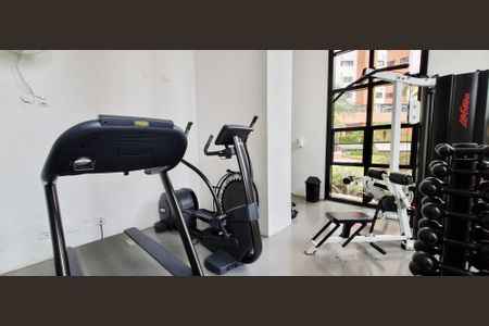 Apartamento à venda com 160m², 3 quartos e 3 vagas Apartamento à venda com 160m², 3 quartos e 3 vagasÁrea comum - Academia