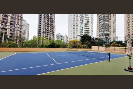 Apartamento à venda com 160m², 3 quartos e 3 vagas Apartamento à venda com 160m², 3 quartos e 3 vagasQuadra Esportiva