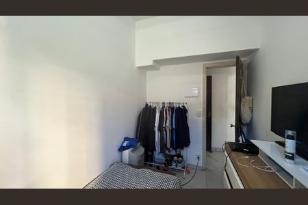 Casa à venda com 245m², 6 quartos e 3 vagas Casa à venda com 245m², 6 quartos e 3 vagasQuarto 3