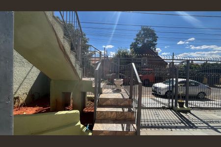 Casa à venda com 245m², 6 quartos e 3 vagas Casa à venda com 245m², 6 quartos e 3 vagasVista do Quarto 1