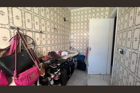 Casa à venda com 245m², 6 quartos e 3 vagas Casa à venda com 245m², 6 quartos e 3 vagasBanheiro 3