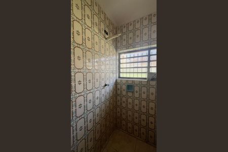 Casa à venda com 245m², 6 quartos e 3 vagas Casa à venda com 245m², 6 quartos e 3 vagasBanheiro 3