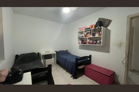 Casa à venda com 245m², 6 quartos e 3 vagas Casa à venda com 245m², 6 quartos e 3 vagasQuarto 6