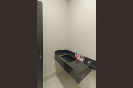 Casa à venda com 260m², 3 quartos e 2 vagasBanheiro da Suíte 3