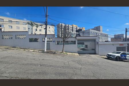 Apartamento para alugar com 42m², 2 quartos e 1 vagaFachada