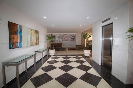 Apartamento à venda com 520m², 5 quartos e 4 vagas Apartamento à venda com 520m², 5 quartos e 4 vagasÁrea comum