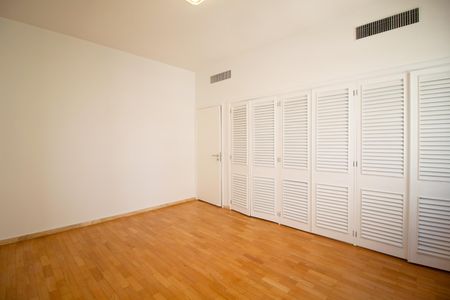 Apartamento à venda com 520m², 5 quartos e 4 vagas Apartamento à venda com 520m², 5 quartos e 4 vagasSuíte 5