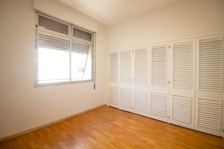 Apartamento à venda com 520m², 5 quartos e 4 vagas Apartamento à venda com 520m², 5 quartos e 4 vagasSuíte 5