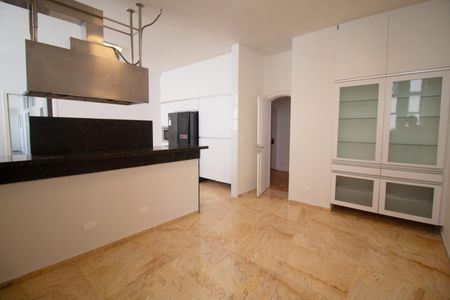 Apartamento à venda com 520m², 5 quartos e 4 vagas Apartamento à venda com 520m², 5 quartos e 4 vagasCozinha