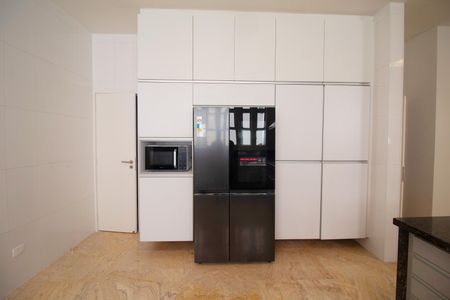 Apartamento à venda com 520m², 5 quartos e 4 vagas Apartamento à venda com 520m², 5 quartos e 4 vagasCozinha