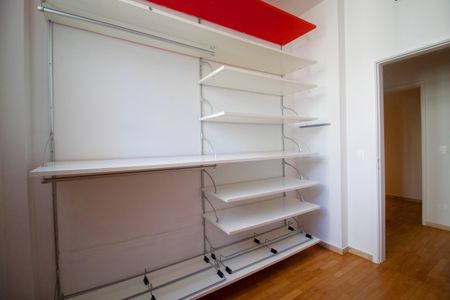Apartamento à venda com 520m², 5 quartos e 4 vagas Apartamento à venda com 520m², 5 quartos e 4 vagasCloset da Suíte 3