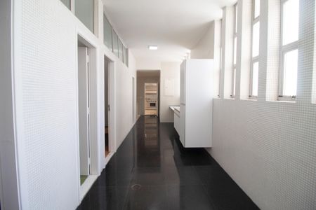 Apartamento à venda com 520m², 5 quartos e 4 vagas Apartamento à venda com 520m², 5 quartos e 4 vagasÁrea de Serviço