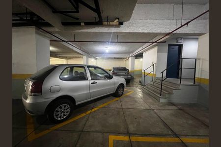 Apartamento para alugar com 80m², 2 quartos e 1 vaga Apartamento para alugar com 80m², 2 quartos e 1 vagaGaragem