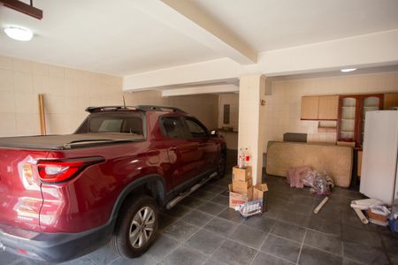 Casa à venda com 380m², 4 quartos e 4 vagasGaragem