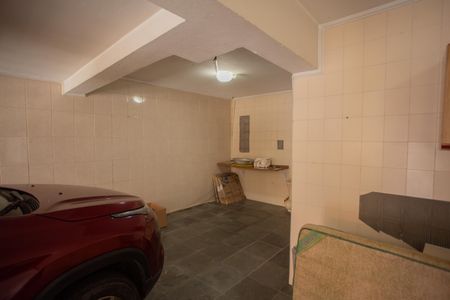 Casa à venda com 380m², 4 quartos e 4 vagasGaragem