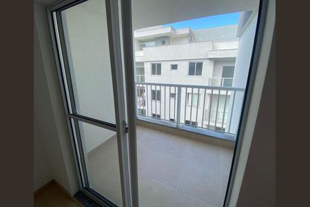 Apartamento à venda com 52m², 2 quartos e 1 vaga Apartamento à venda com 52m², 2 quartos e 1 vagaSacada