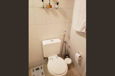 Apartamento à venda com 83m², 3 quartos e 1 vaga Apartamento à venda com 83m², 3 quartos e 1 vagaBanheiro