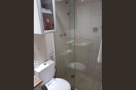 Apartamento à venda com 83m², 3 quartos e 1 vaga Apartamento à venda com 83m², 3 quartos e 1 vagaBanheiro