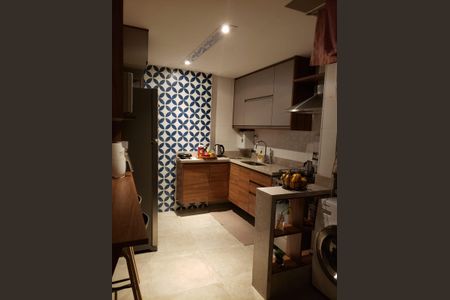 Apartamento à venda com 83m², 3 quartos e 1 vaga Apartamento à venda com 83m², 3 quartos e 1 vagaCozinha