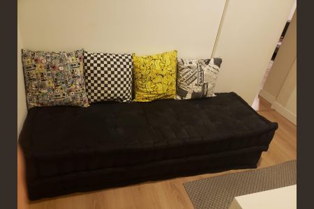 Apartamento à venda com 83m², 3 quartos e 1 vaga Apartamento à venda com 83m², 3 quartos e 1 vagaSala
