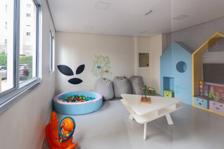 Apartamento para alugar com 34m², 1 quarto e sem vaga Apartamento para alugar com 34m², 1 quarto e sem vagaÁrea comum - Brinquedoteca