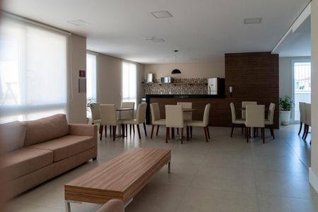 Apartamento à venda com 60m², 2 quartos e 1 vagaÁrea comum