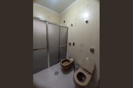 Banheiro de casa à venda com 2 quartos, 194m² em Água Rasa, São Paulo