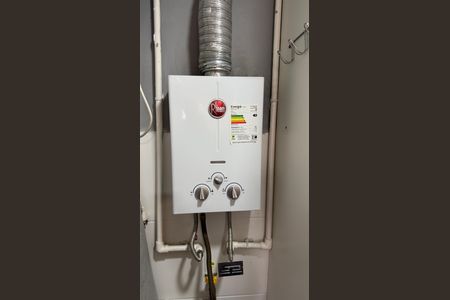 Apartamento à venda com 45m², 2 quartos e 1 vaga Apartamento à venda com 45m², 2 quartos e 1 vagaAquecedor