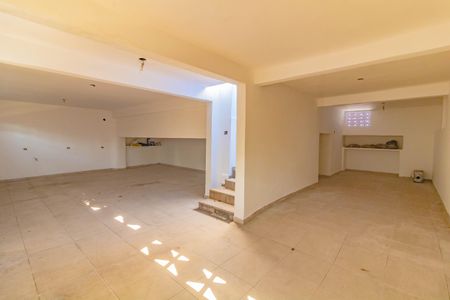 Casa à venda com 300m², 3 quartos e 4 vagasÁrea Externa