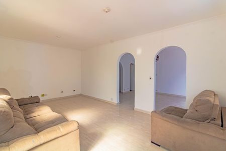 Casa à venda com 300m², 3 quartos e 4 vagasSala