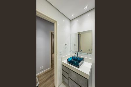 Casa de condomínio à venda com 250m², 3 quartos e 4 vagas