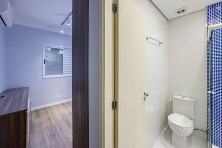 Casa de condomínio à venda com 250m², 3 quartos e 4 vagas