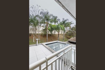 Casa de condomínio à venda com 250m², 3 quartos e 4 vagas