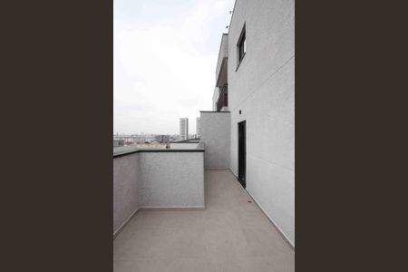 Apartamento à venda com 69m², 2 quartos e sem vaga Apartamento à venda com 69m², 2 quartos e sem vagaVaranda