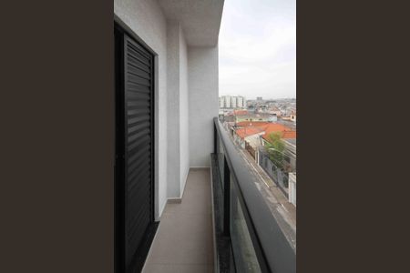 Apartamento à venda com 69m², 2 quartos e sem vaga Apartamento à venda com 69m², 2 quartos e sem vagaVaranda