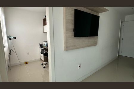 Casa de condomínio à venda com 350m², 3 quartos e 2 vagas Casa de condomínio à venda com 350m², 3 quartos e 2 vagasSuíte 3
