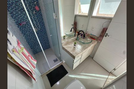 Casa de condomínio à venda com 350m², 3 quartos e 2 vagas Casa de condomínio à venda com 350m², 3 quartos e 2 vagasBanheiro