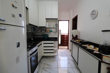 Apartamento à venda com 68m², 2 quartos e 1 vagaCozinha