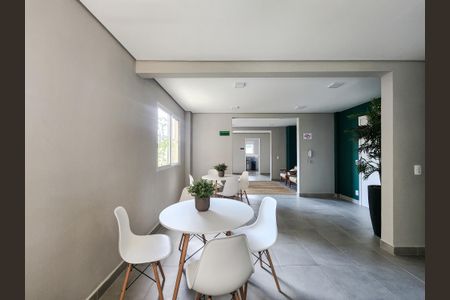Apartamento para alugar com 32m², 2 quartos e sem vagaÁrea comum - Salão de festas