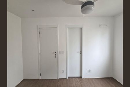 Apartamento à venda com 78m², 3 quartos e 2 vagas Apartamento à venda com 78m², 3 quartos e 2 vagasSuíte