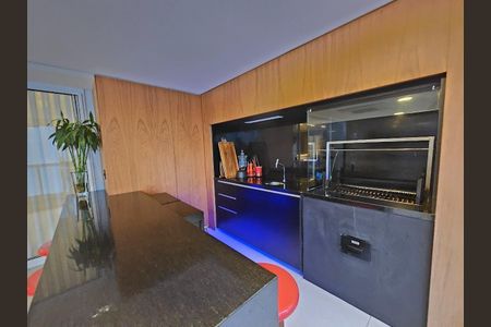 Apartamento à venda com 172m², 3 quartos e 4 vagas