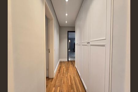 Apartamento à venda com 157m², 3 quartos e 3 vagas