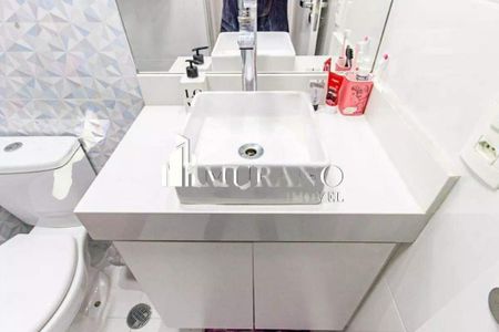 Apartamento à venda com 68m², 2 quartos e 1 vaga