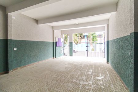 Casa para alugar com 40m², 1 quarto e 1 vaga Casa para alugar com 40m², 1 quarto e 1 vagaGaragem