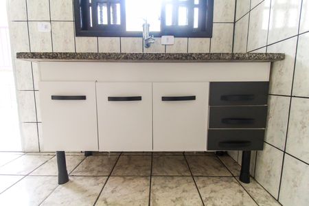 Casa para alugar com 40m², 1 quarto e 1 vaga Casa para alugar com 40m², 1 quarto e 1 vagaCozinha