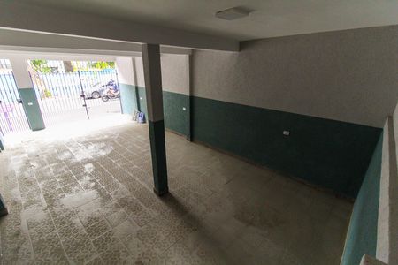 Casa para alugar com 37m², 1 quarto e 1 vaga Casa para alugar com 37m², 1 quarto e 1 vagaGaragem