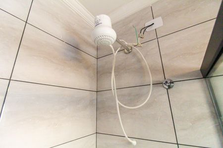 Casa para alugar com 37m², 1 quarto e 1 vaga Casa para alugar com 37m², 1 quarto e 1 vagaBanheiro Social