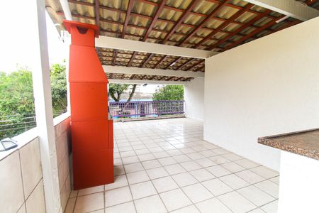 Casa para alugar com 37m², 1 quarto e 1 vaga Casa para alugar com 37m², 1 quarto e 1 vagaÁrea comum - Varanda