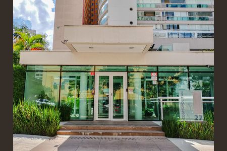 Apartamento à venda com 34m², 1 quarto e 1 vaga Apartamento à venda com 34m², 1 quarto e 1 vagaFachada